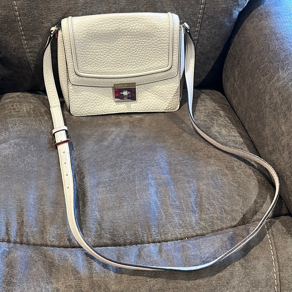 Kate Spade pebbled grain cream, Crossbody bag gently used